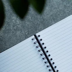 Anteckningsbok A4 Linjerat Rädda Barnen