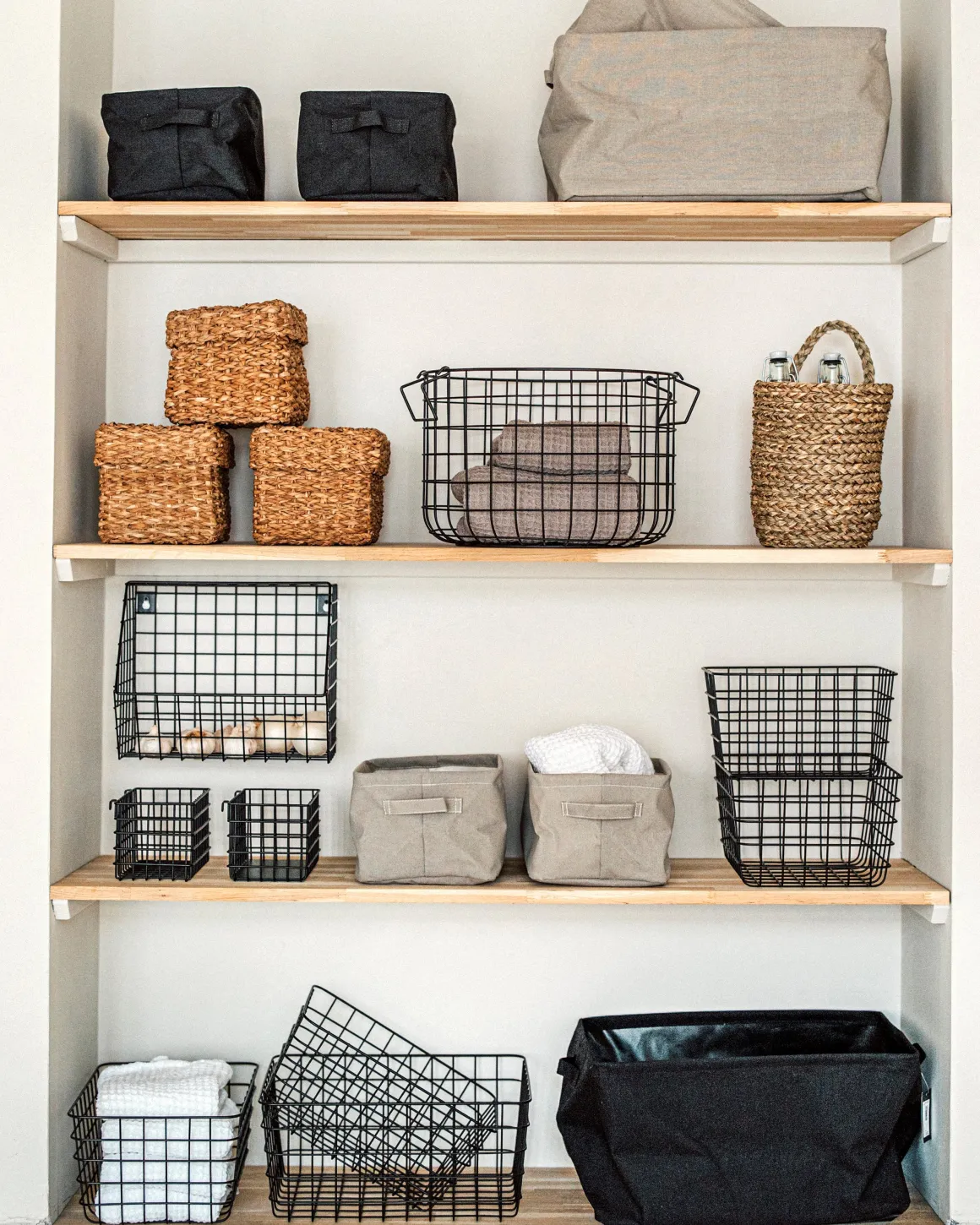 Korg Hopvikbar 20x27cm Svart