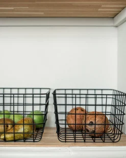 Korg Metall 24x32cm Svart