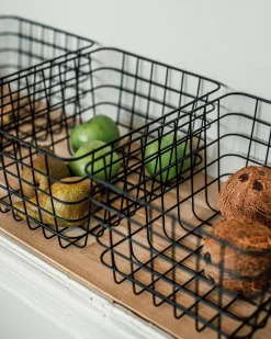 Korg Metall 24x32cm Svart