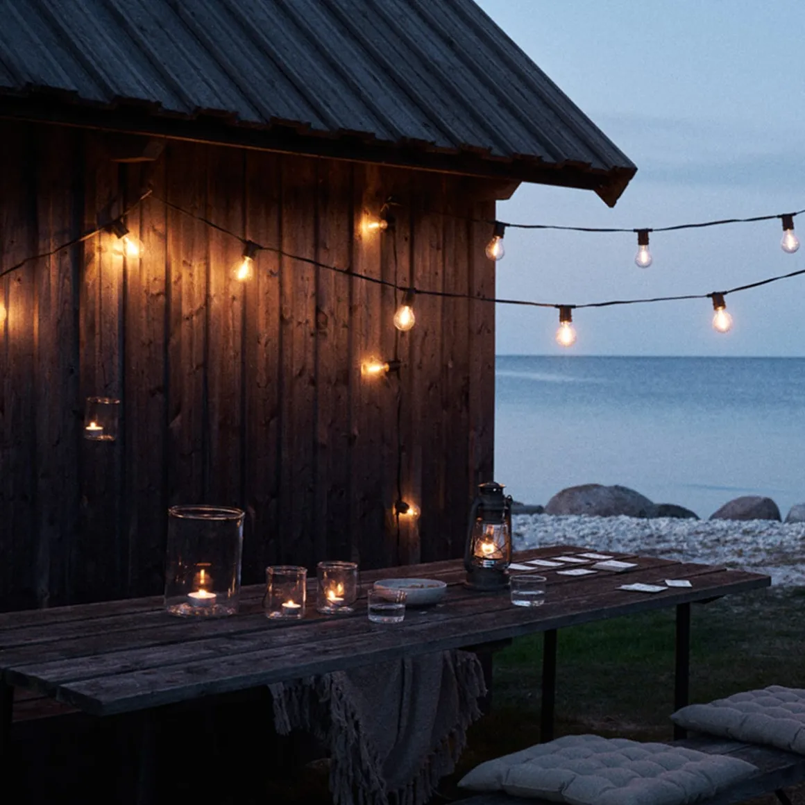 Ljusslinga 10 LED Anslutningsbar 4m Svart