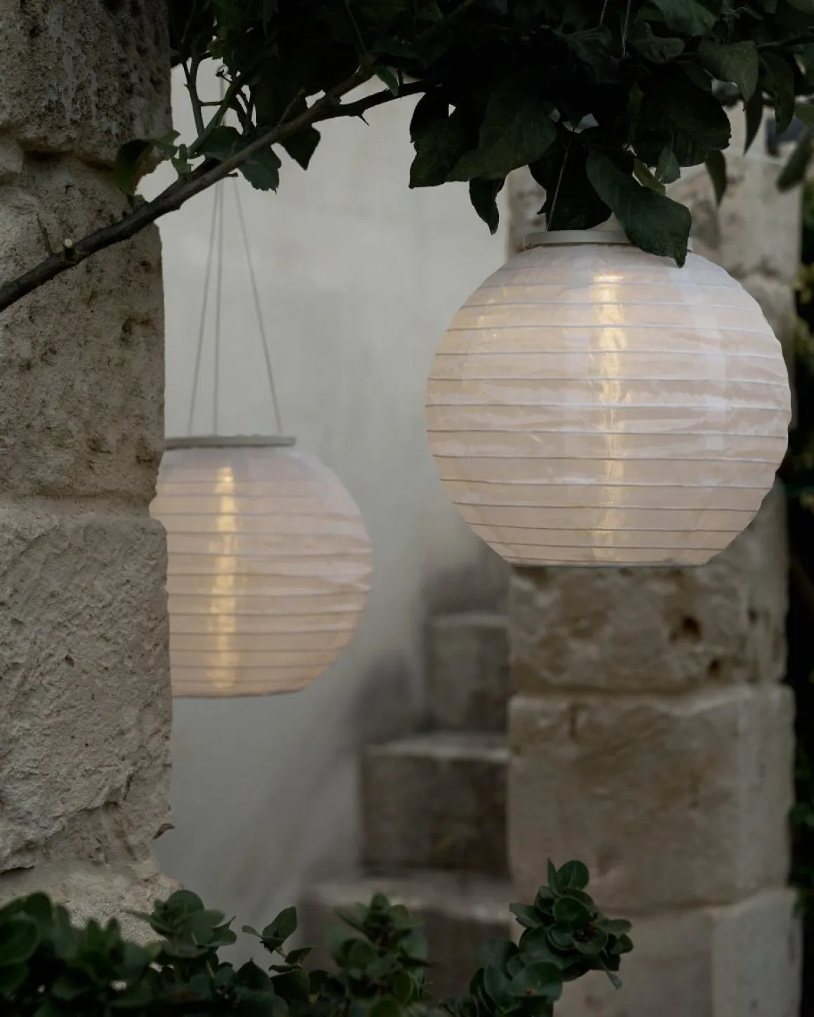 Solcellspendel Boll 25cm Vit